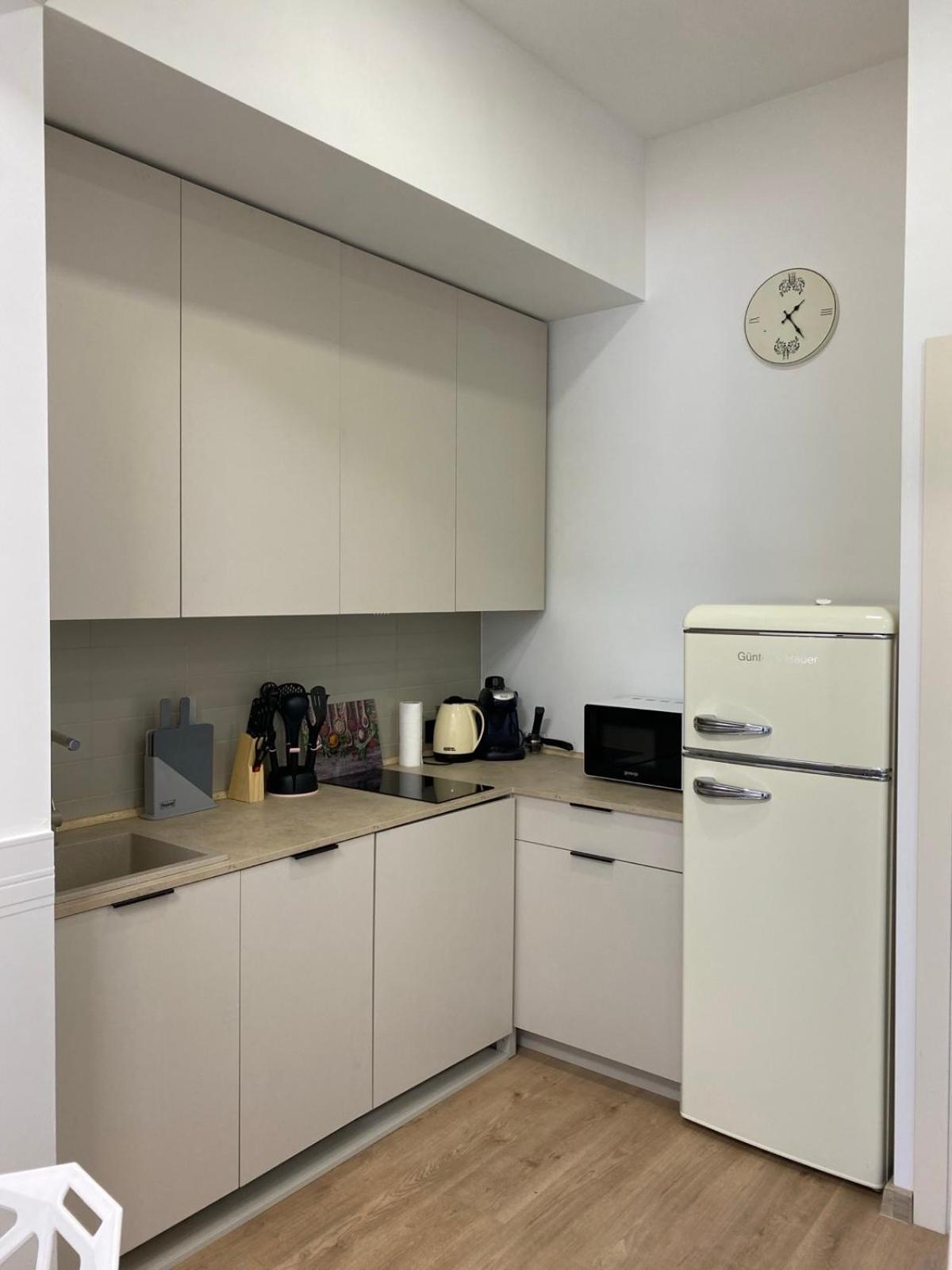 3 Bedrooms Apartment On Nasypna 3 Львов Экстерьер фото